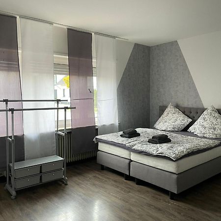 M&M Apartment Duesseldorf 诺伊斯 外观 照片